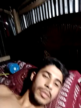 Russel2025 online show from May 4, 5:09 am