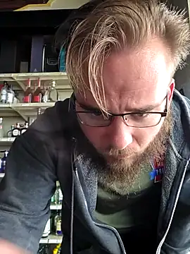 bear8t online show from May 7, 2:39 pm