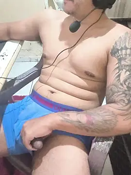 gtzmoreno online show from June 26, 1:35 pm
