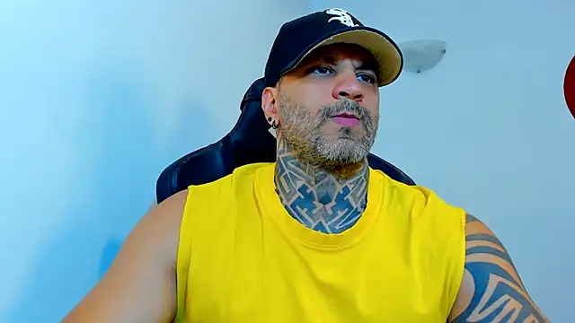 JoshRigby online show from June 10, 8:20 pm