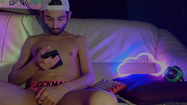 highinhtxx online show from July 27, 3:35 am