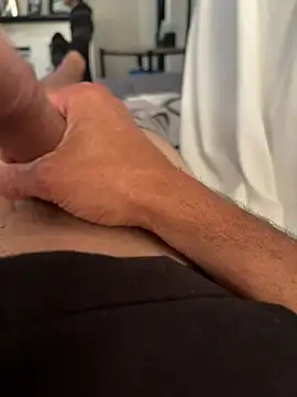 littleguybigdick1564 online show from August 2, 11:41 am
