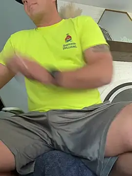 daddyshark83 online show from May 7, 3:45 pm