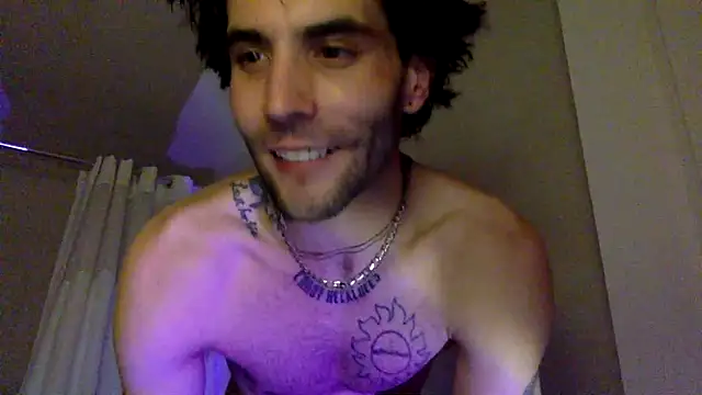 nvthvn555 online show from July 18, 1:23 am