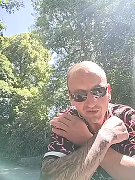 Chiefmarcin1234 online show from June 7, 10:11 am