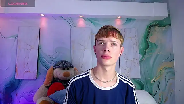JackFrosst online show from May 5, 1:02 pm