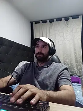 coolfriki online show from May 16, 1:58 am