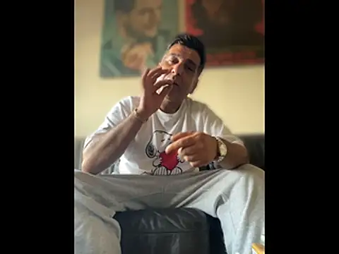 Xxxmerdan online show from April 18, 8:42 pm