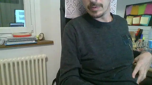 Kawayleo online show from April 27, 6:03 pm