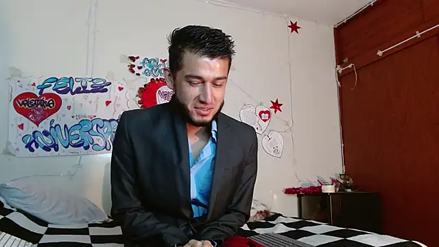 picante70  online show from May 15, 11:40 am