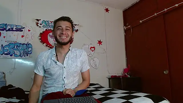 picante70  online show from May 8, 12:16 pm
