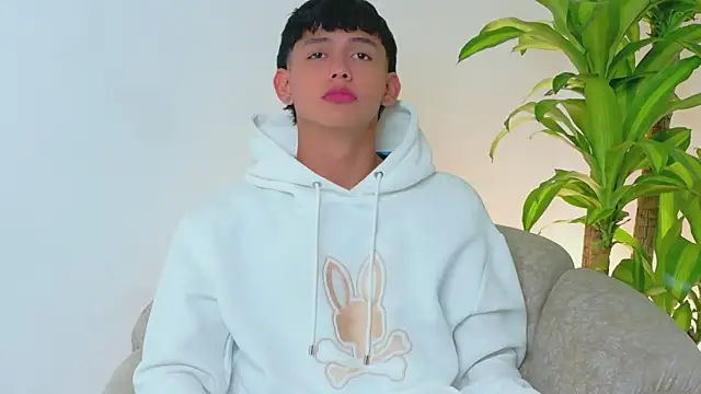 Axel Cody  online show from May 11, 12:29 pm