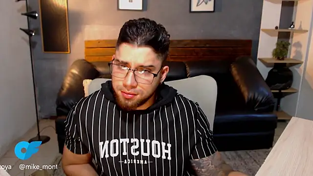 Mike montoya01 online show from July 14, 10:49 pm