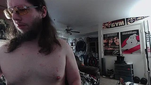 biggerisbetter12 online show from June 7, 12:12 pm