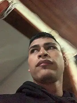 Emiliano Reyes online show from May 29, 2:43 am