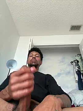 BigPrettyDick777 online show from July 25, 6:05 pm