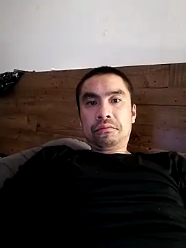 Stronggdragon85 online show from June 4, 11:27 am
