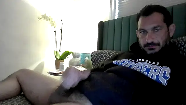 ckraiders84 online show from May 11, 5:43 pm