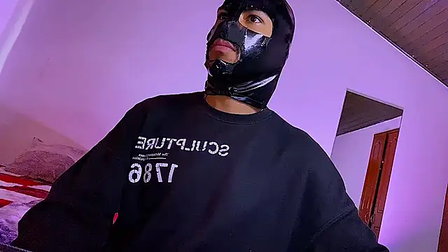 3v1l online show from May 10, 9:16 pm