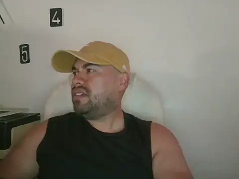 Ramses 36 online show from July 9, 9:40 pm