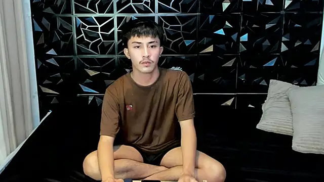 Urloverhardcock online show from May 5, 10:39 am