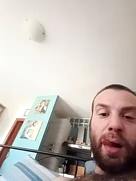 Alessiooo908 online show from May 4, 7:32 am