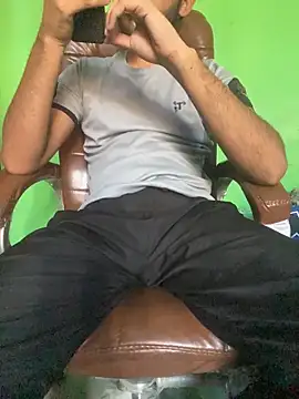 hotyyyyjonny online show from June 9, 2:57 am