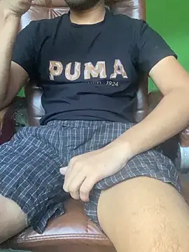 hotyyyyjonny online show from June 15, 2:36 am
