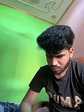 hotyyyyjonny online show from July 24, 3:37 am