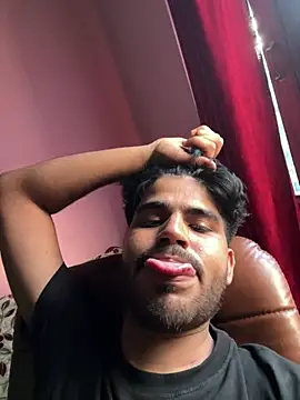 hotyyyyjonny online show from July 14, 12:33 pm