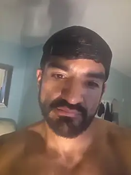 piggylatino online show from June 6, 11:49 am