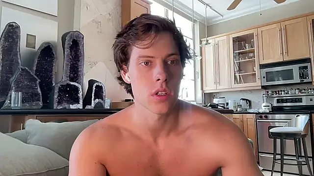 alex islivee online show from July 24, 8:05 pm