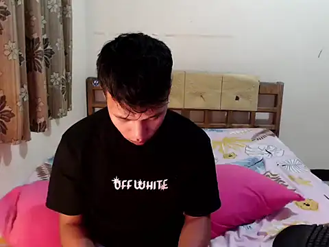 newgys online show from June 19, 8:57 pm