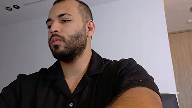 Chris Varden online show from June 25, 11:41 pm
