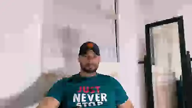 musclehetero online show from July 19, 6:47 pm