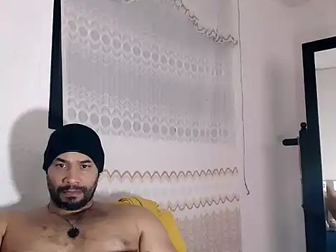 musclehetero online show from July 21, 8:44 pm
