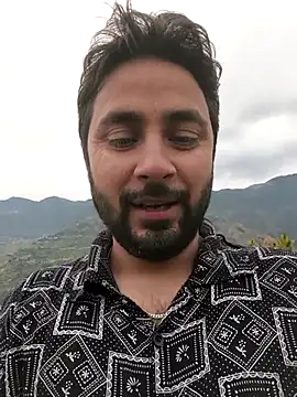 Cute Lucky online show from May 5, 4:25 am