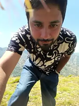 Cute Lucky online show from May 6, 5:08 am