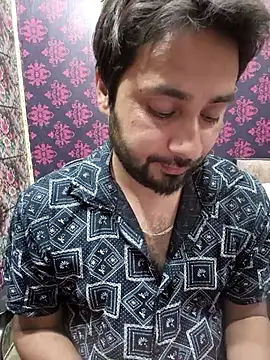 Cute Lucky online show from May 18, 6:01 pm