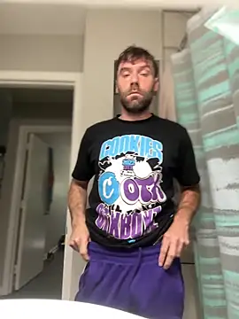 strippingmale1 online show from June 16, 1:35 pm