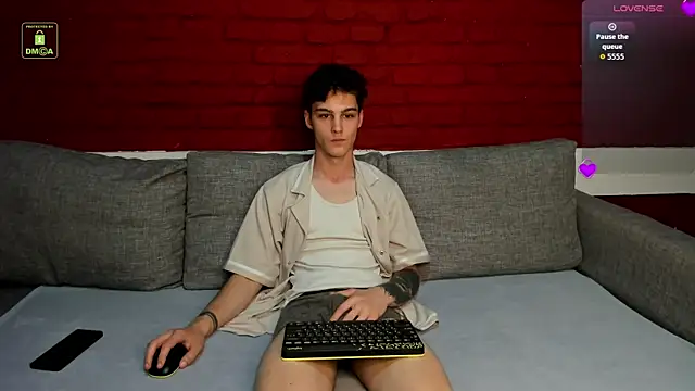 Adam Porrter online show from June 20, 4:23 pm