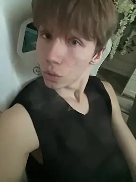 cuMte boy online show from June 15, 2:25 am