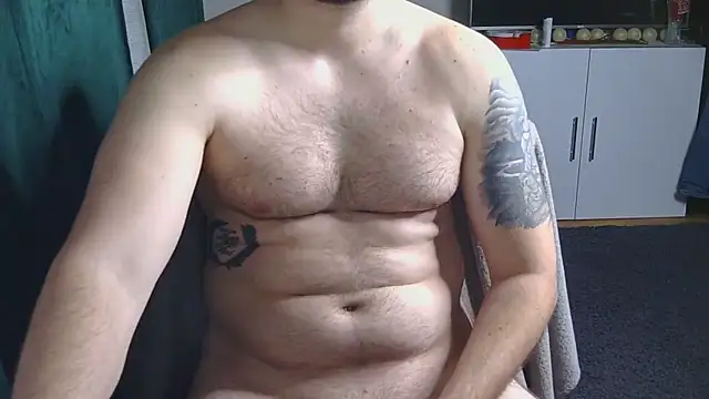 theh0tdick online show from May 15, 8:39 pm