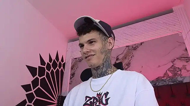 Paulo 527 online show from July 6, 5:37 am