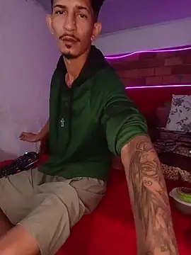 theyllorwillian online show from July 27, 4:19 am