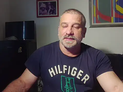 Mauro7788 online show from May 18, 6:23 pm
