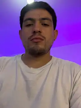 williamsmiiths16 online show from May 13, 4:26 pm