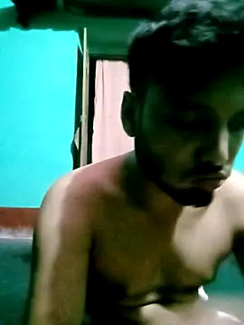 sexeyboy332 online show from July 28, 12:23 pm