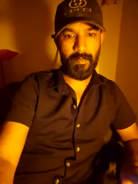 Bigkannan online show from May 10, 7:15 pm