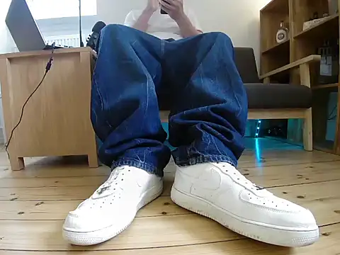 jonas camboy online show from May 17, 12:23 pm